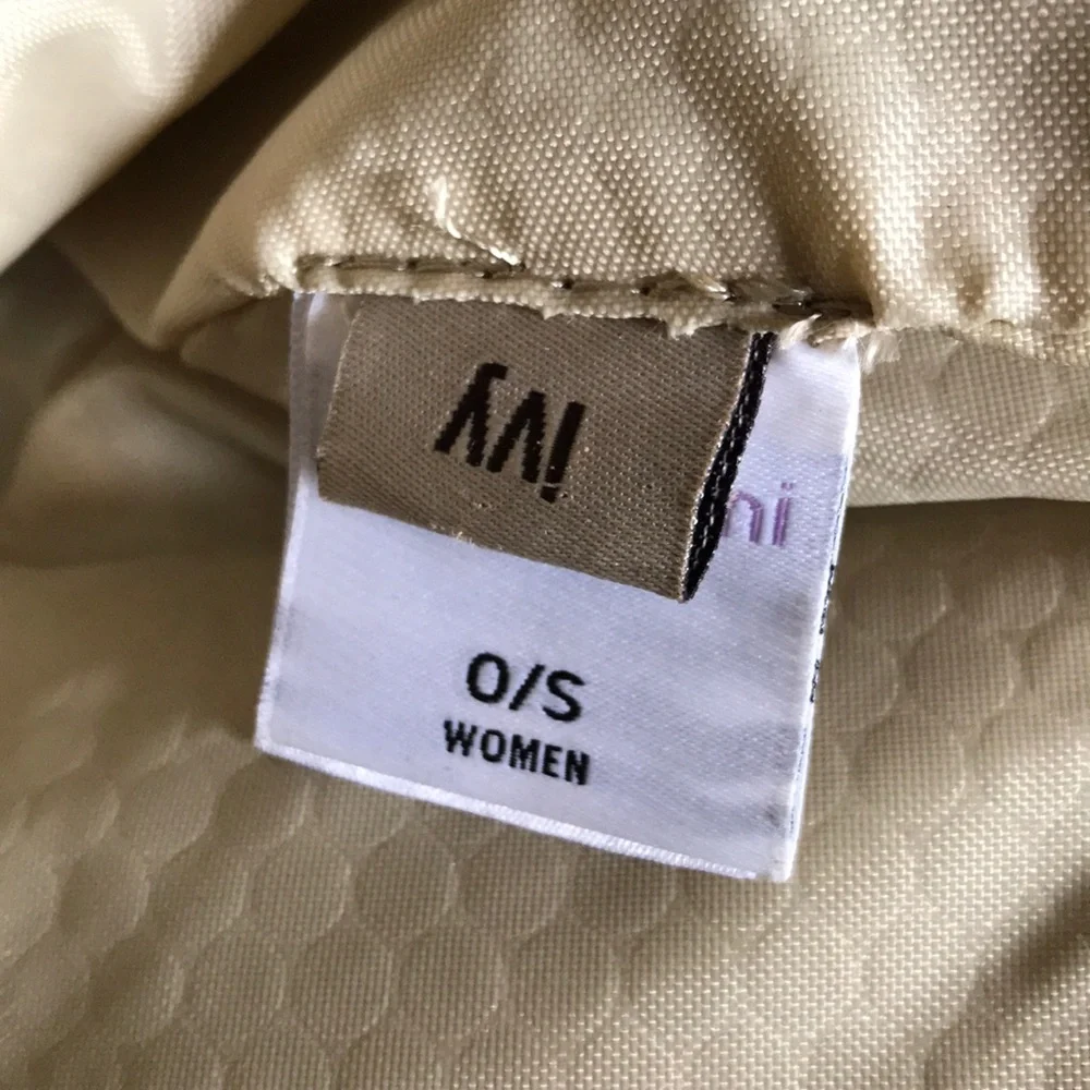 Sherpani Tan and Black Shoulder Bag - Picture 8 of 16